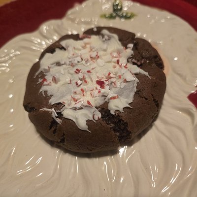 Chocolate Peppermint Marshmallow Cookie