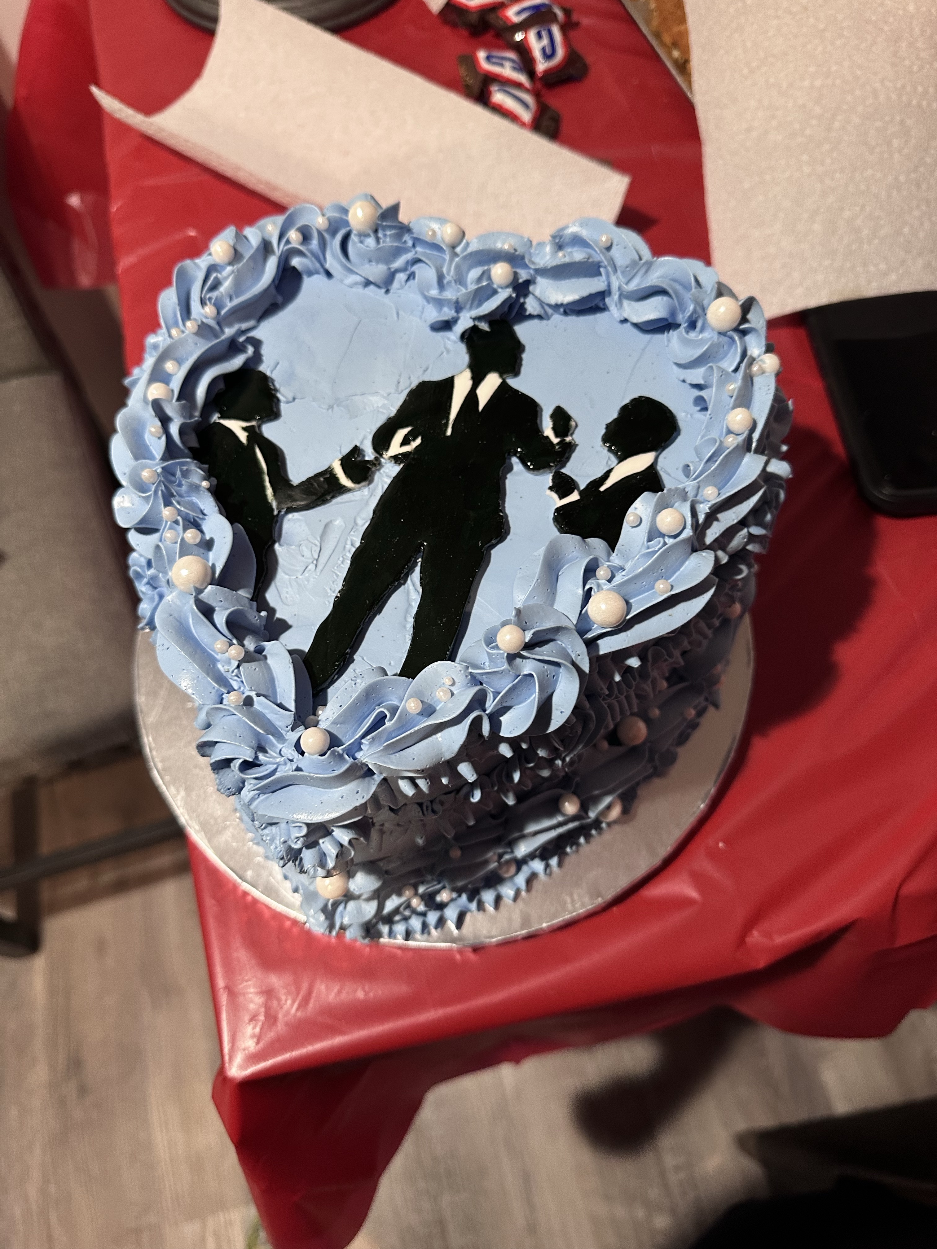 Lambeth Heart Cake
