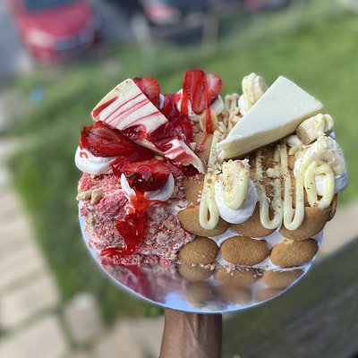 1/2 & 1/2 Crunch Cake 