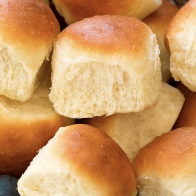 Sweet & Fluffy Dinner Rolls