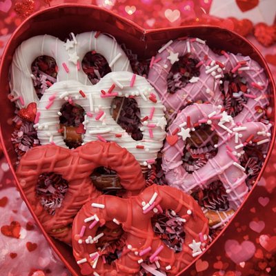 Jumbo Chocolate Covered Pretzels 