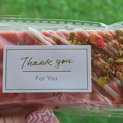 Dubai Strawberry Candy Bar