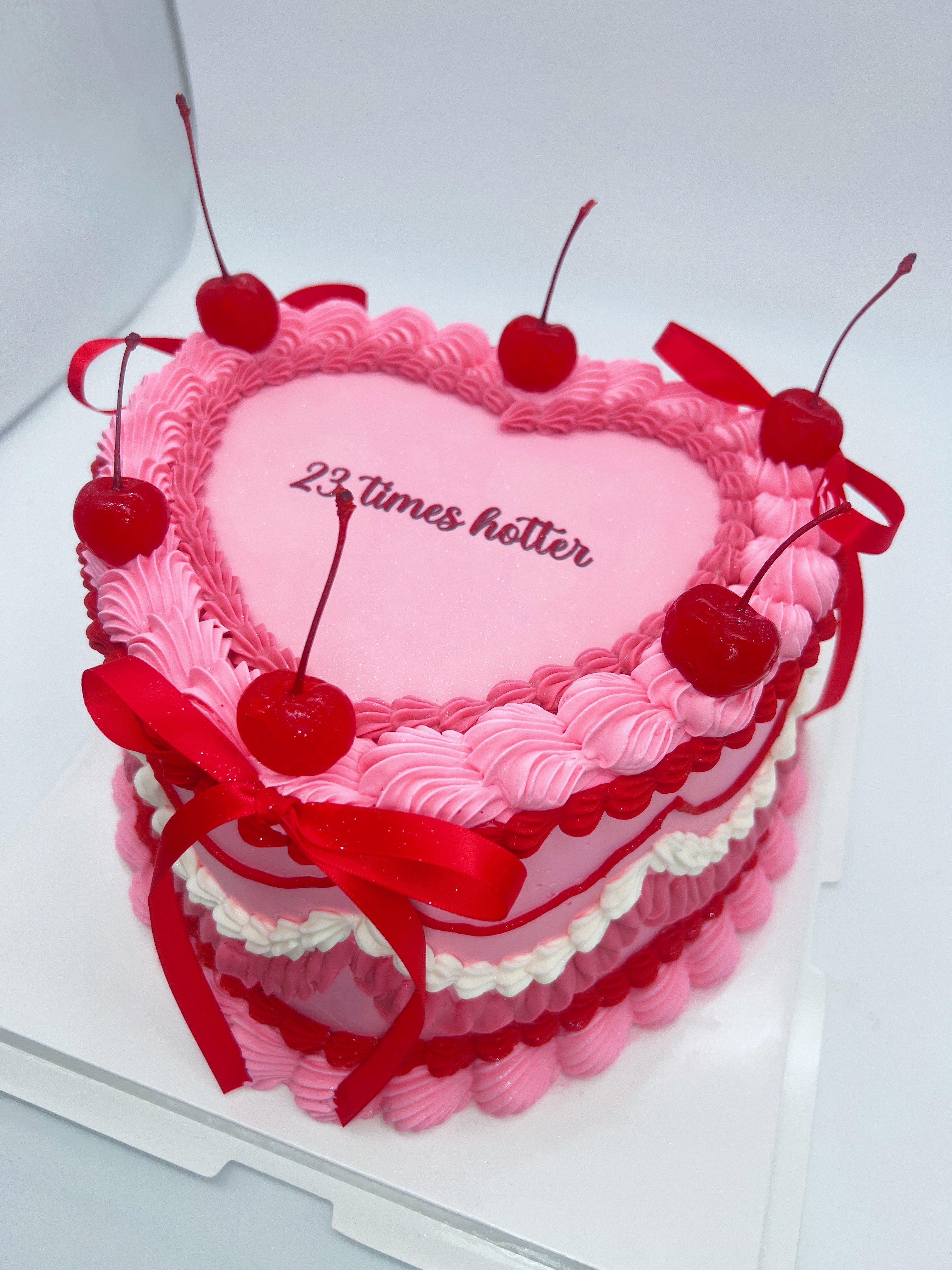 8in 2 Layer Heart Cake