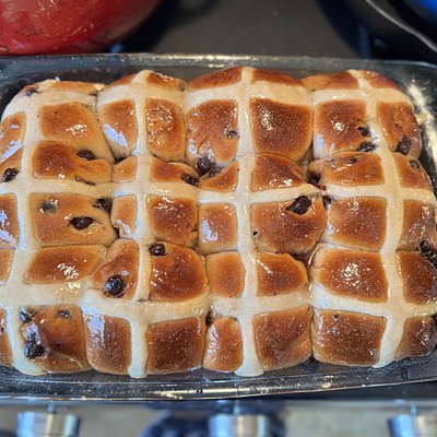 6 Sourdough Easter Hot Cross Buns