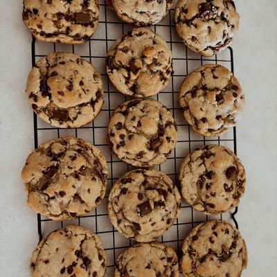 Brown Butter Chocolate Chunk Cookies - 6