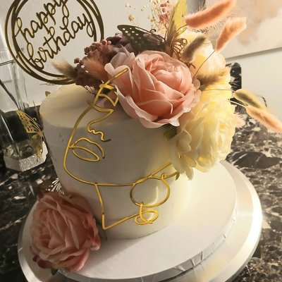 Lady Cake