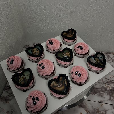 1 Dozen Custom Cupcakes