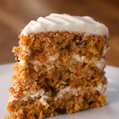 Classic Carrot Cake 