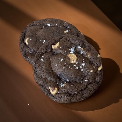 Chocolate Peanut Butter Chip Sourdough Cookies 2 Pack