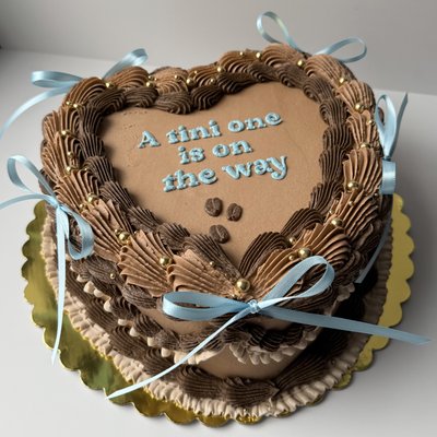 8” Heart Cake 