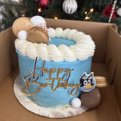 Medium Cake