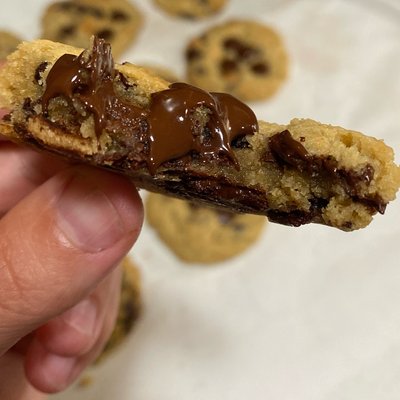 Organic Sourdough Dark Chocolate Chip Cookies (12)