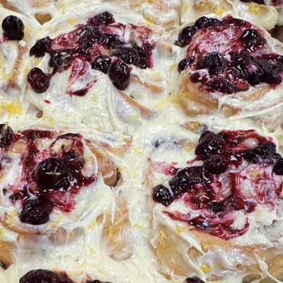Berry Lemon Bliss Rolls - 1 Roll