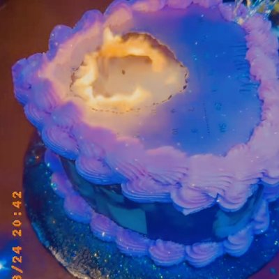Burn Heart Cake 