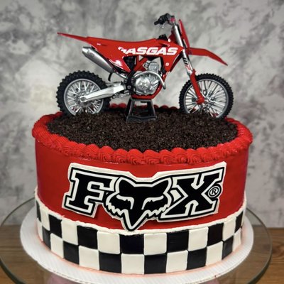 10” Round Cake