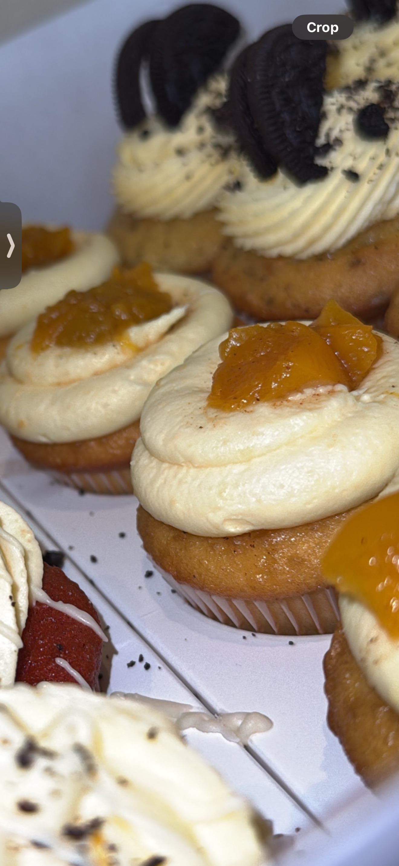 Peach Cobbler Cupcakes