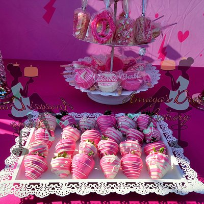 Dipped Strawberries: Barbie Theme