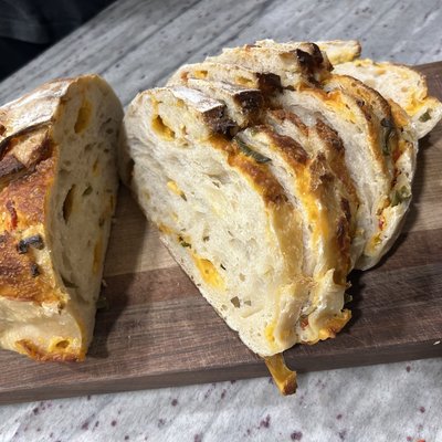 Jalapeño Cheddar Artisan Sourdough 