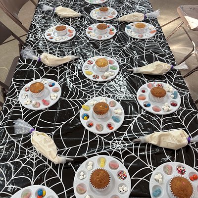DIY Cupcake Decorating 