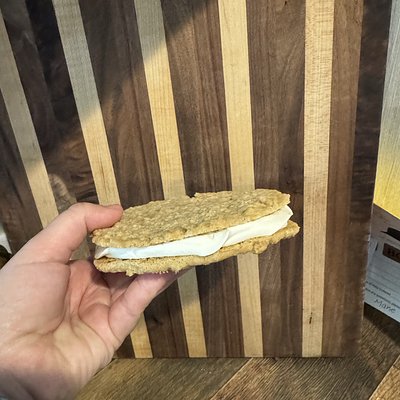 Oatmeal Cream Round