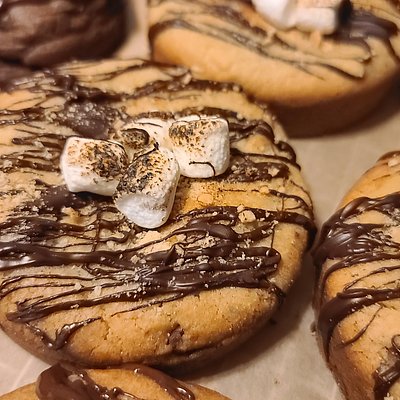 S'mores Stuffed Jumbo Cookies(HALF OR FULL DOZEN)