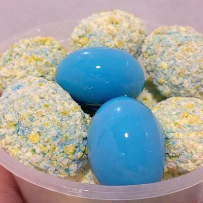 Blueberry Flavored Candied Grapes with Lemon Heads Topping 