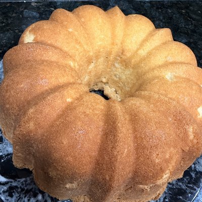 Vanilla Pound Cake 