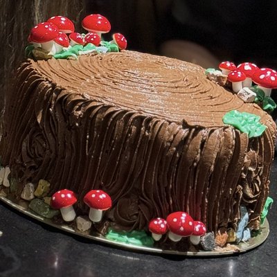 10” Round Cake
