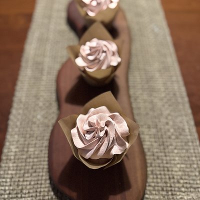 Strawberry Cupcakes- One Dozen