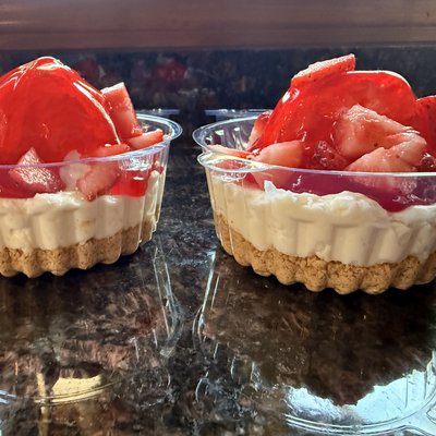 Strawberry Cheesecake Cup
