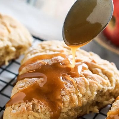 Caramel Apple scones