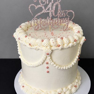 Signature Celebration Cake (Petite—7”)