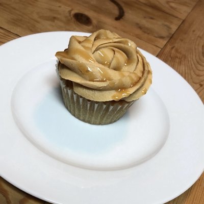 Custom Cupcakes 