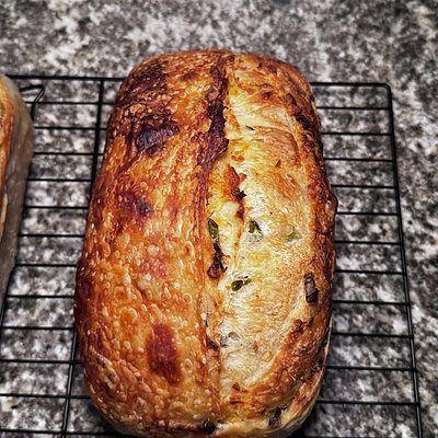 Jalapeño Cheddar Sourdough 