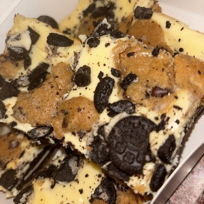 chocolate chip oreo