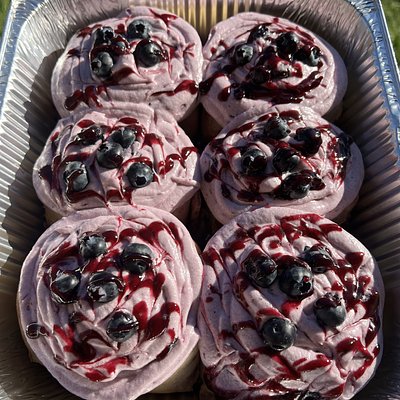 12ct Blueberry Compote Cinnamon Rolls 