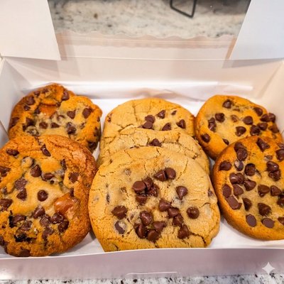 Half Dozen Chocolate Chip Cookies