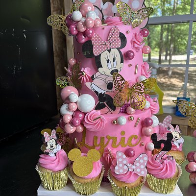 2 Tier Cake 