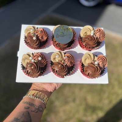 6 Cupcake Box