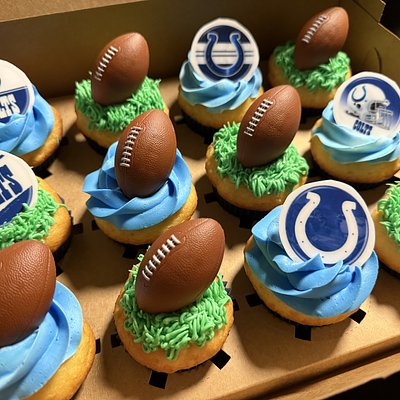 Classic Vanilla Cupcakes