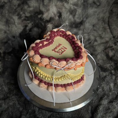 6” Heart Shaped Cake