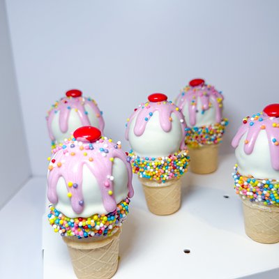 Ice Cream Cone Cake Pops