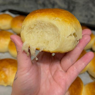 Dinner Rolls (9ct)
