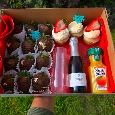 Mimosa Box❤️🍓🍫🥂