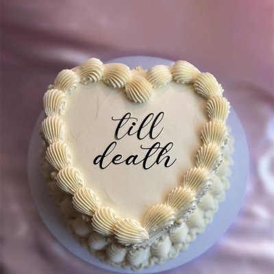 8in Heart Cake 