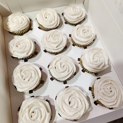 1 Dozen Regular Cupcakes