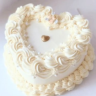 6” Heart Shaped Cakes