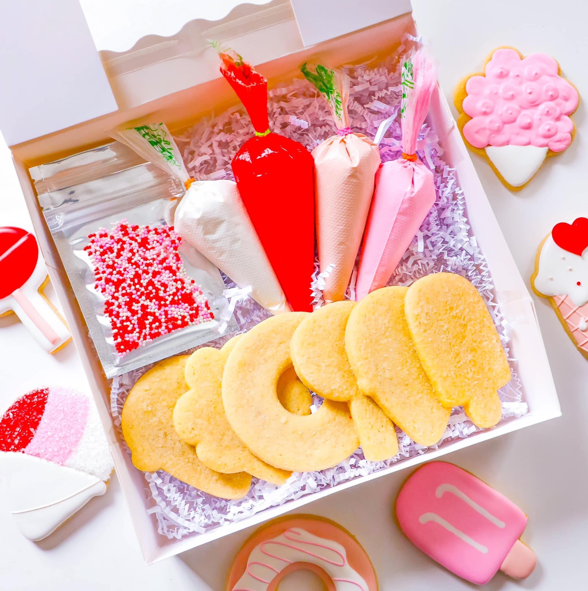 Valentine DIY Cookie Kit - 12 