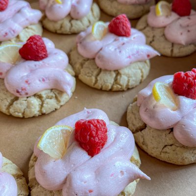 Custom Gluten Free Fluffy Sugar Cookies With Buttercream