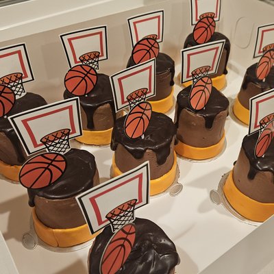 Mini 2" Cake